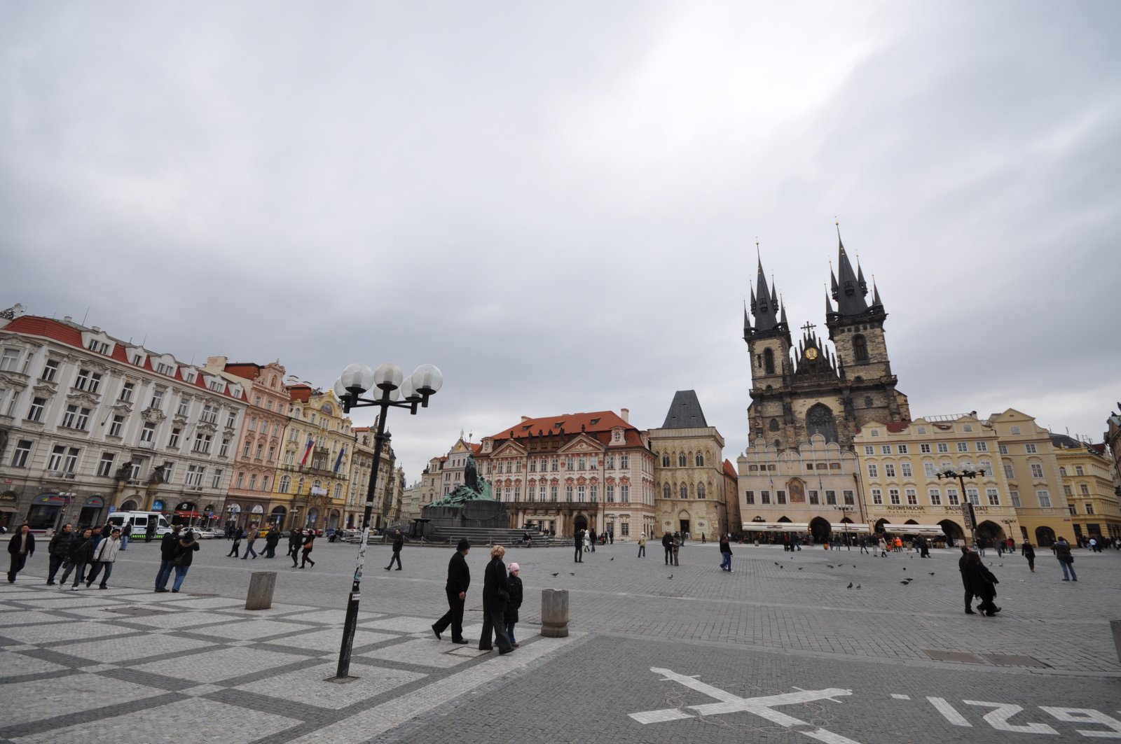 כיכר העיר העתיקה בפראג. - Starom?stské nám. | Secret World Trip Planner