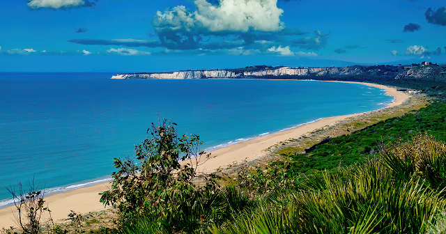 Pantai Torre Salsa ing Siculiana - 986H+X3 | Secret World Trip Planner