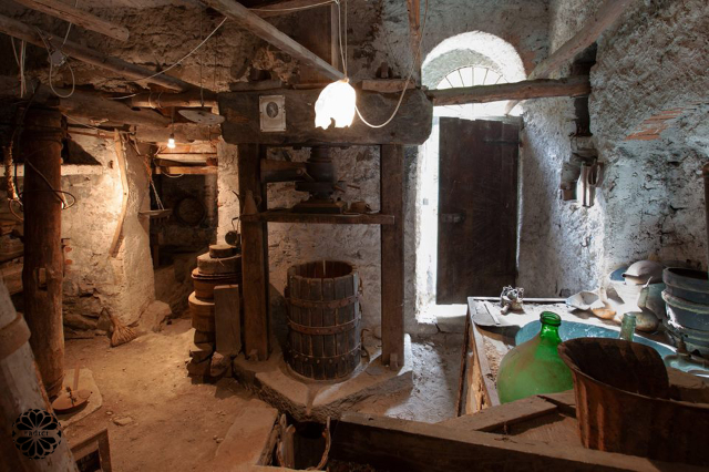 Manarolas dzirnavas - Manarola | Secret World Trip Planner