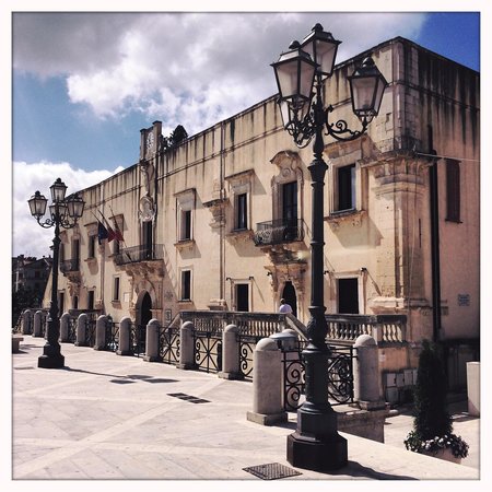 Filangeri Kuto pils - Santa Margherita di Belice | Secret World Trip Planner