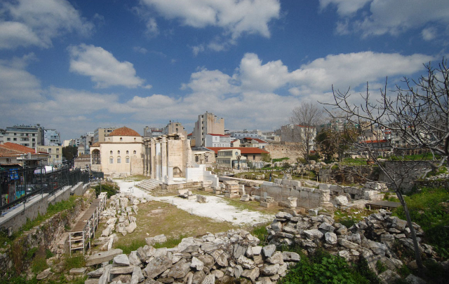 Hadrijanova biblioteka - Athina | Secret World Trip Planner