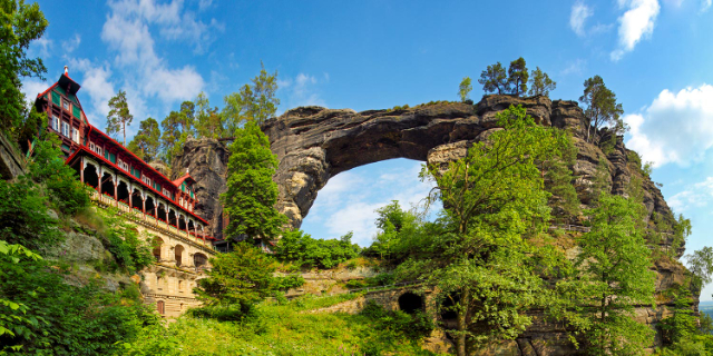Pravčická Brána, el mayor arco natural de arenisca de Europa - Suchá Bělá | Secret World Trip Planner