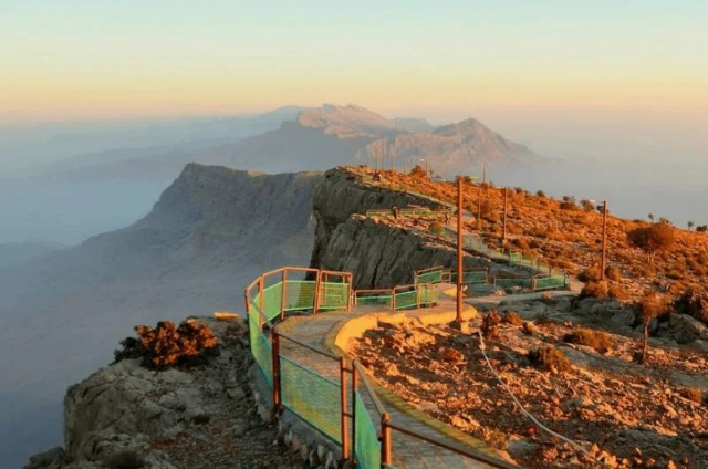 La colina de Gorakh, el lugar más fresco de Sindh - Gorakh Hill Station | Secret World Trip Planner