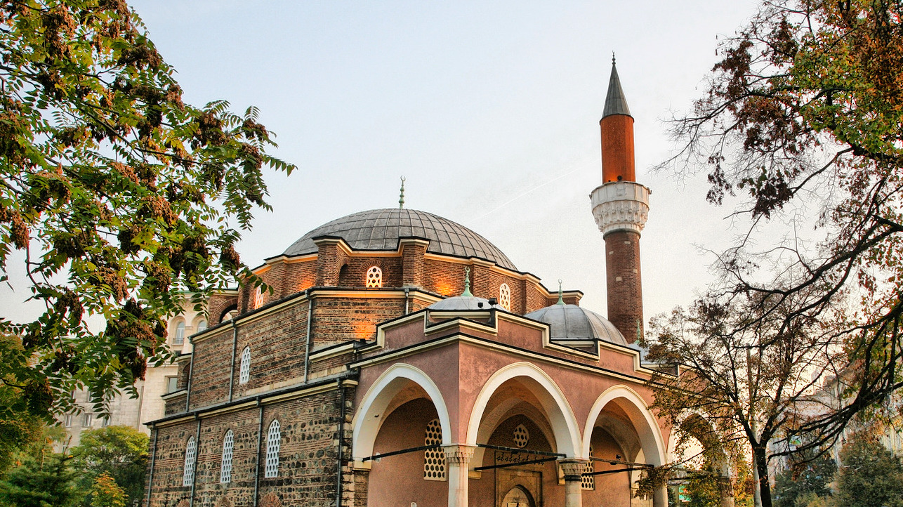 Mga Negosyo ) - Sofia | Secret World Trip Planner