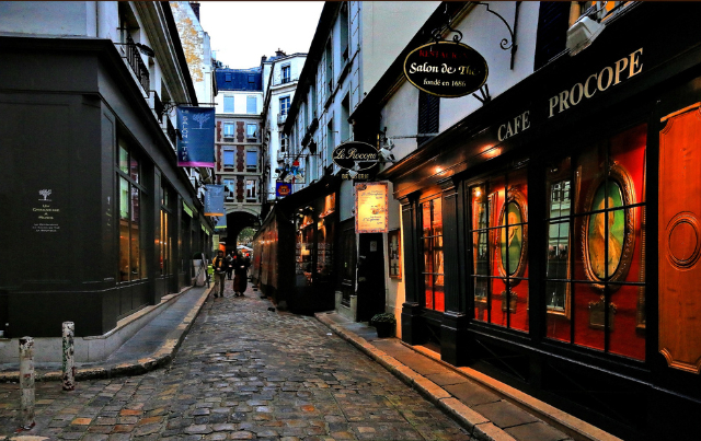 Café Procope - Paris | Secret World Trip Planner