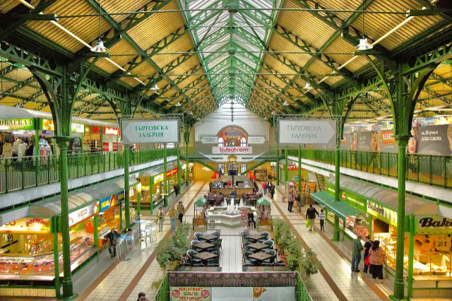 Mercado cubierto Tsentrali Hali: el corazón palpitante de Sofía - Sofia | Secret World Trip Planner