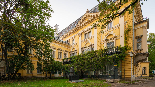 Former Royal Palace and National Gallery of Art - Sofia | Secret World Trip Planner