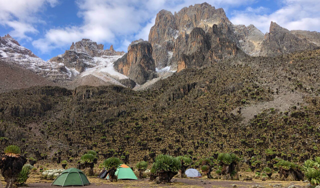 Dalle foreste ai deserti: La natura selvaggia color ruggine del Kenya settentrionale - Monte Kenya | Secret World Trip Planner