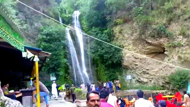 Cascade du Cachemire - Muzaffarabad | Secret World Trip Planner