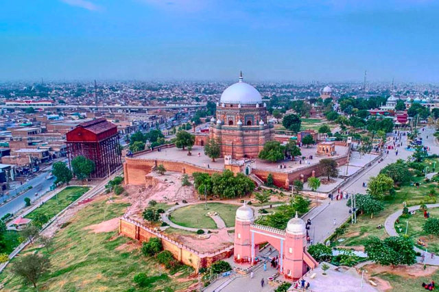 Mausoleo di Shah Rukn-e-Alam - Multan | Secret World Trip Planner