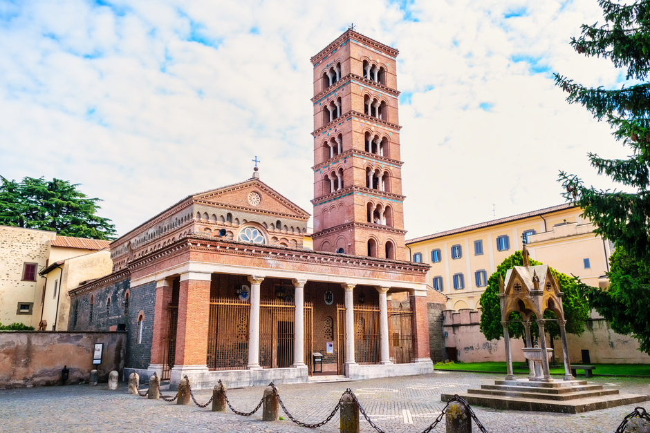 Monastère de Santa Maria di Grottaferrata - Grottaferrata | Secret World Trip Planner