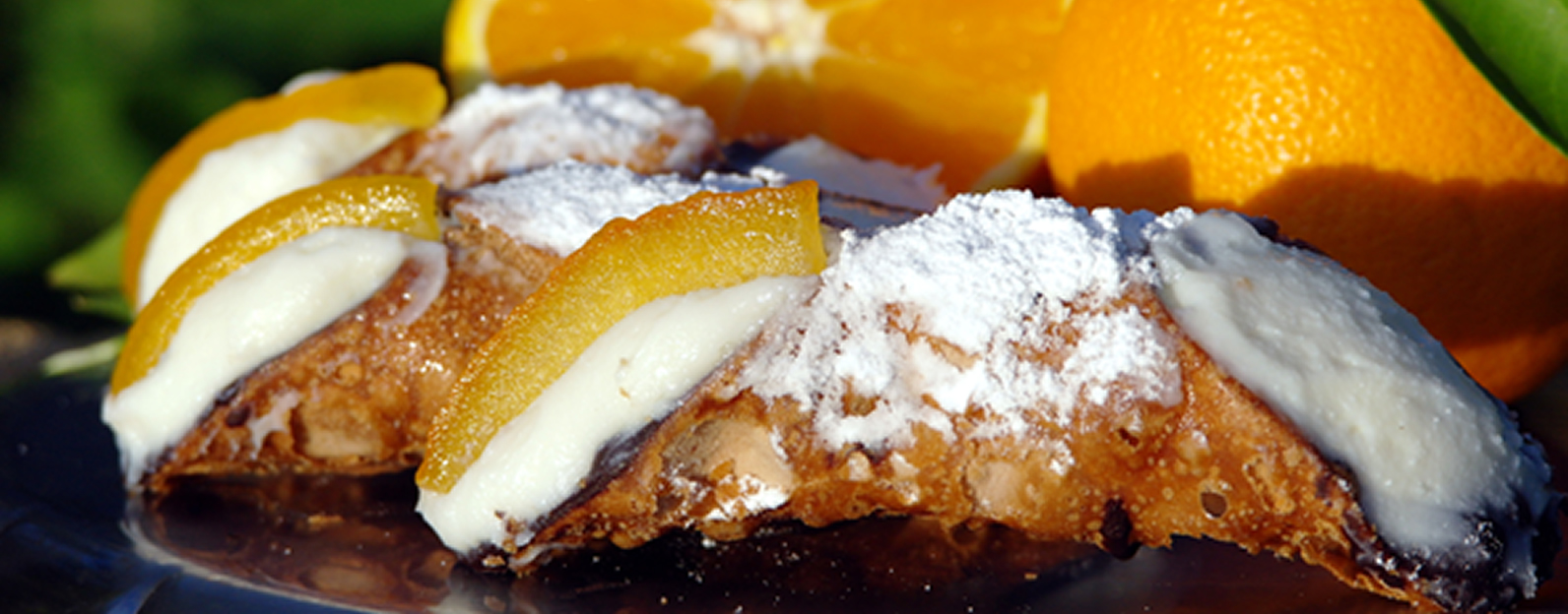 Dattilo na Cannolo ya Sicilian ya Oversize - Dattilo | Secret World Trip Planner