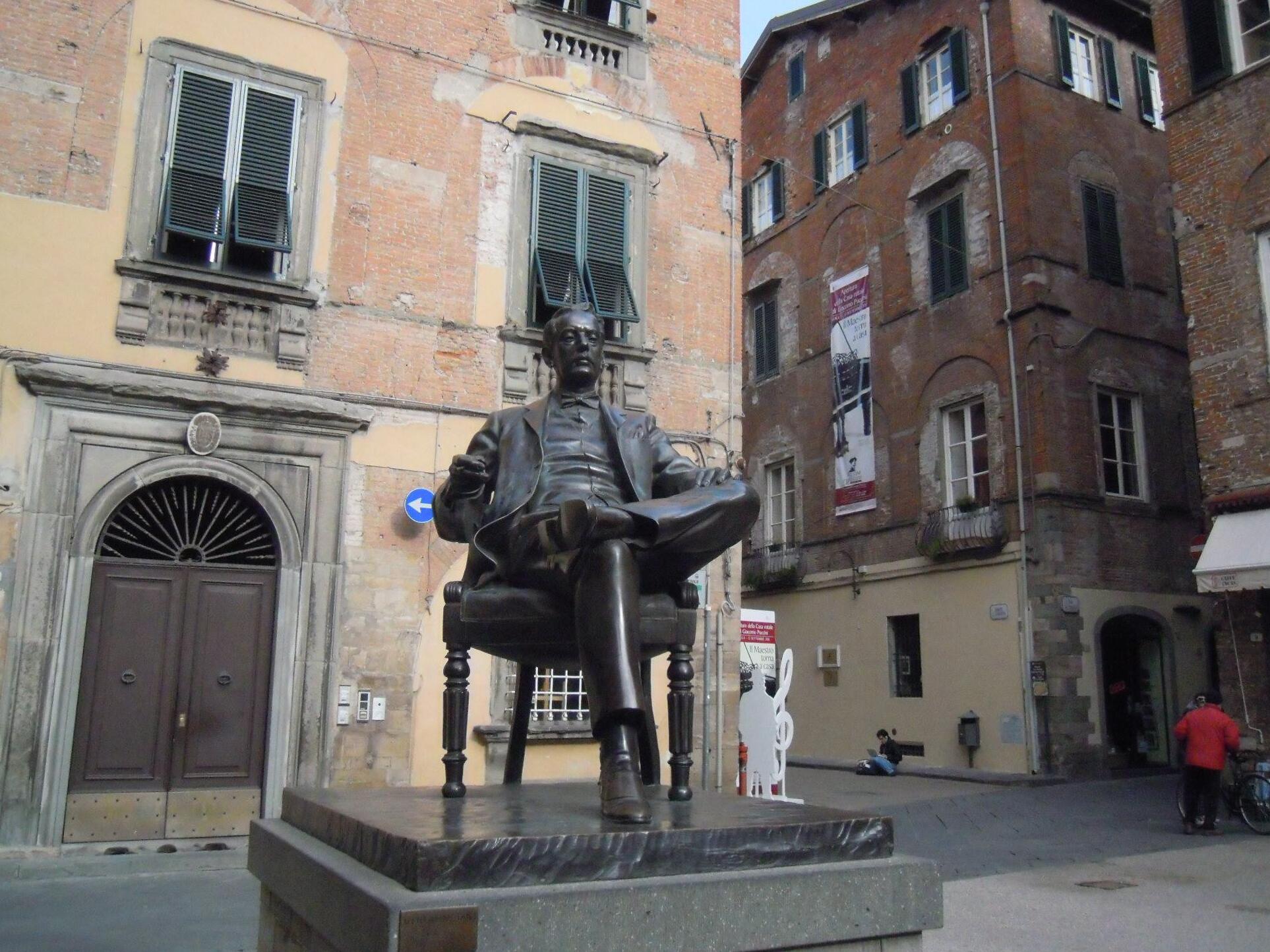 Дом нараджэння Джакама Пучыні - Lucca | Secret World Trip Planner