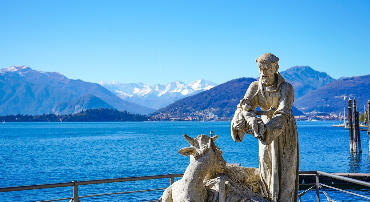 Asyžius ir įspūdinga Rocca Maggiore tvirtovė - Assisi | Secret World Trip Planner