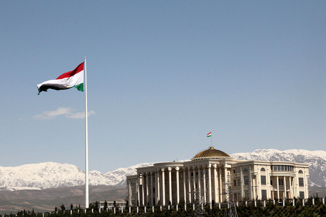 Dushanbe Tiang Bendera adalah salah satu yang tertinggi di dunia - Dushanbe | Secret World Trip Planner