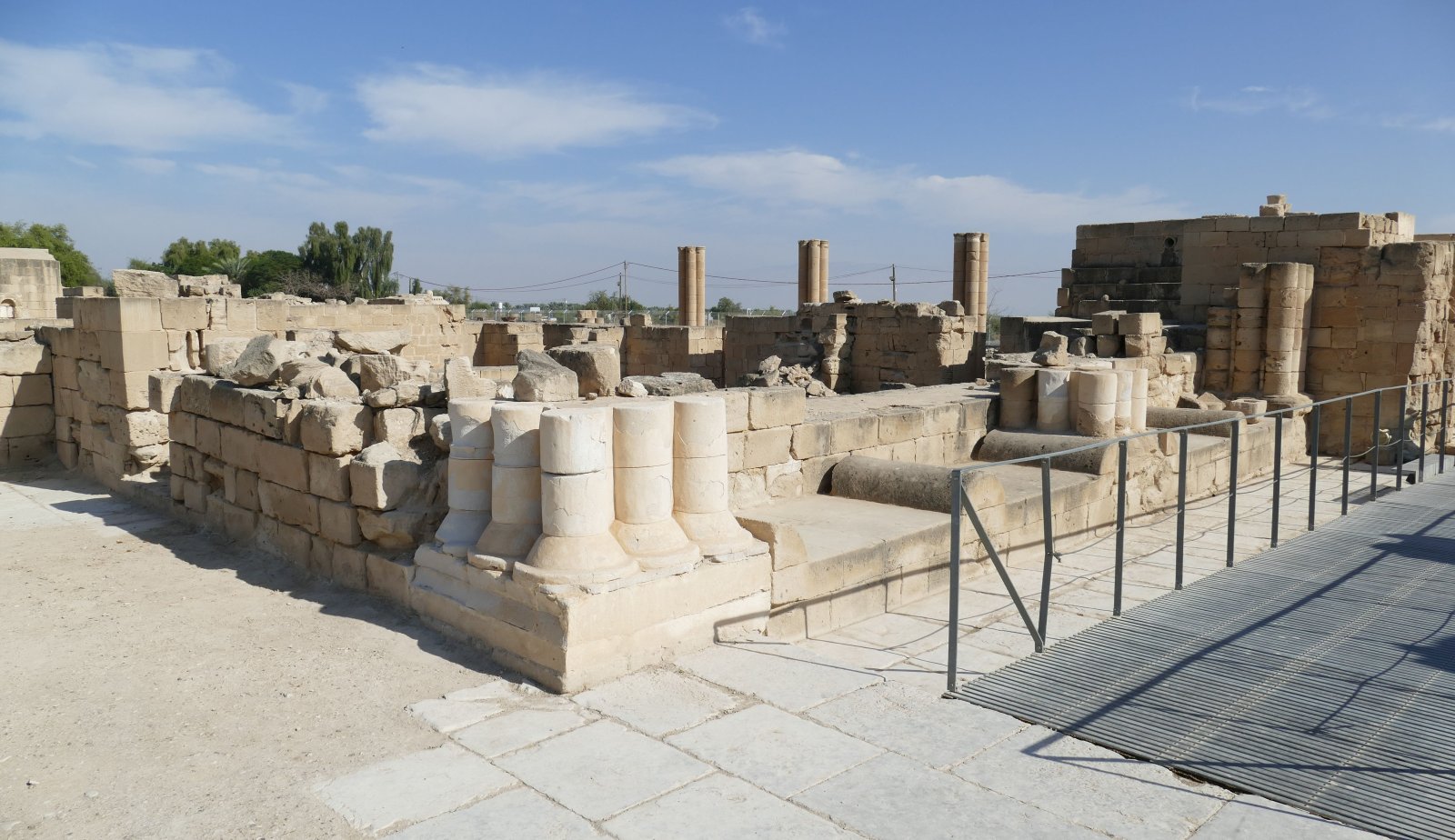 El Palacio de Hisham, conocido como Khirbat al-Mafjar | Secret World Trip Planner