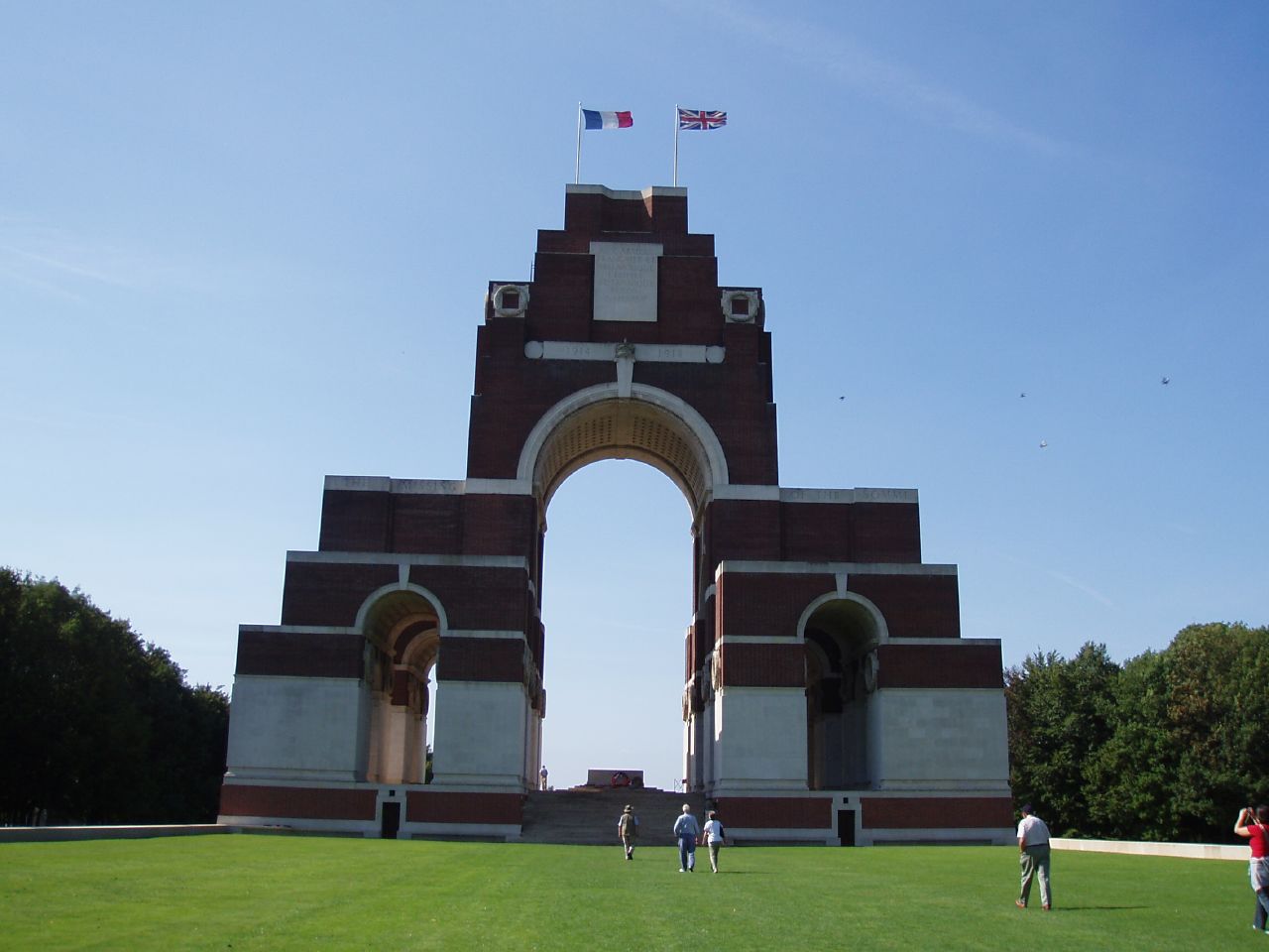 The Thiepval Memorial to the Missing of the Somme - Thiepval | Secret World Trip Planner