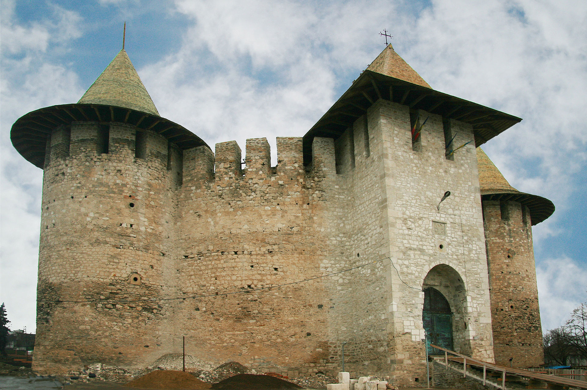 moldavia-the-historic-soroca-fort-secret-world