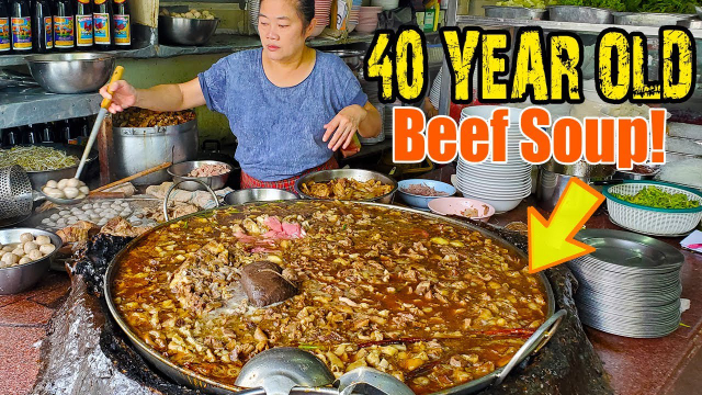 Half-Century-Old Soup - Khet Watthana | Secret World Trip Planner