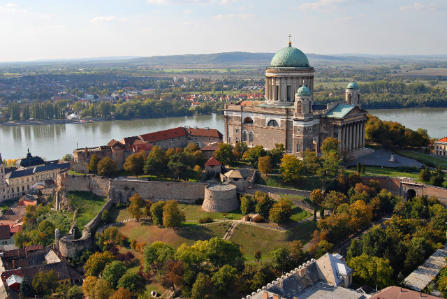 Bazilika v Esztergomu - Esztergom | Secret World Trip Planner