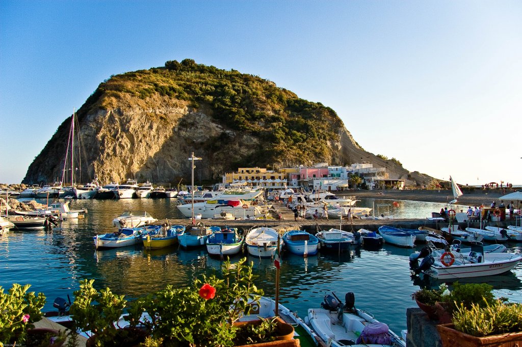A pintoresca aldea de Sant'Angelo d'Ischia