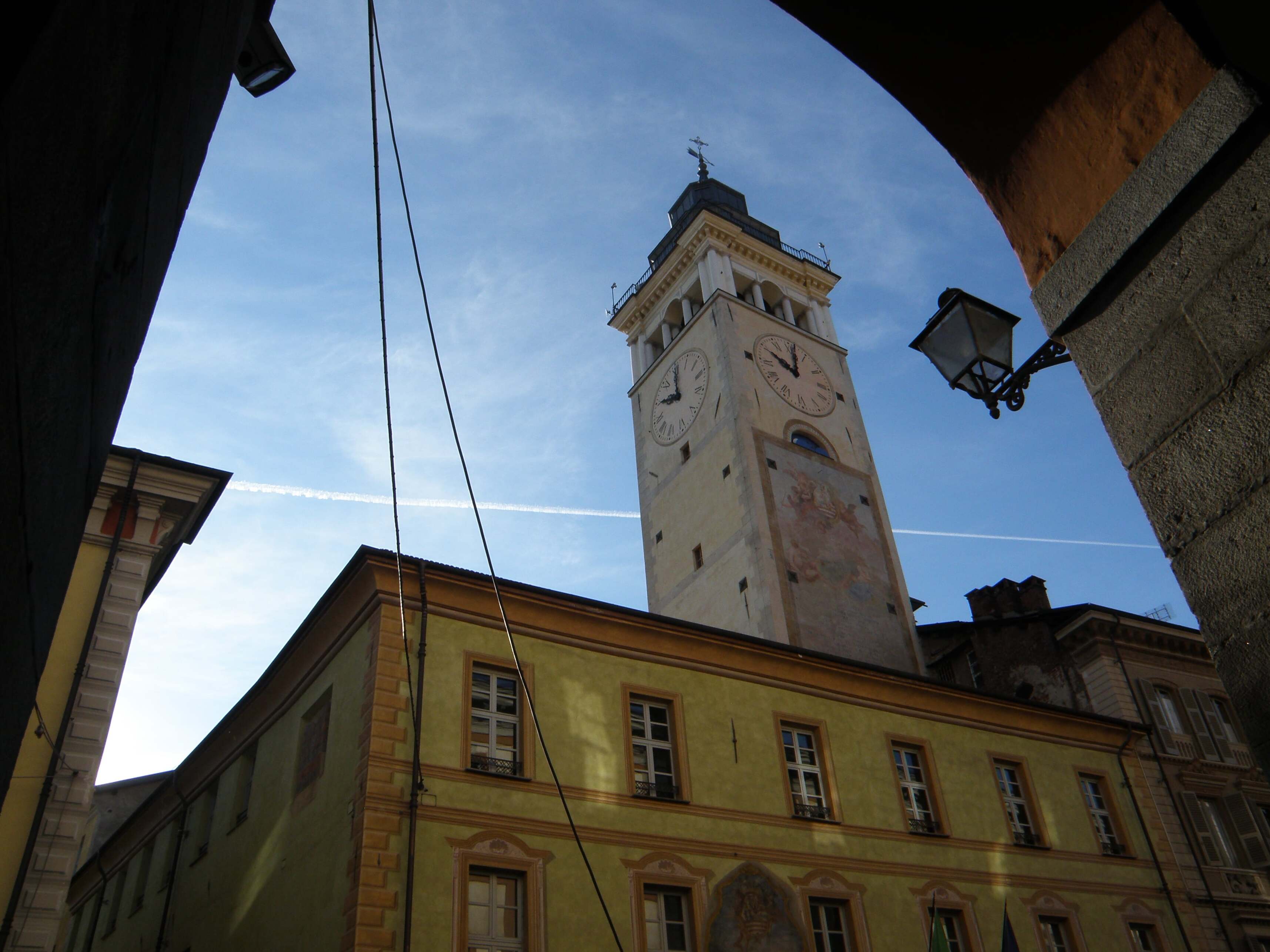 Cuneo y la Torre del Reloj - Cuneo | Secret World Trip Planner