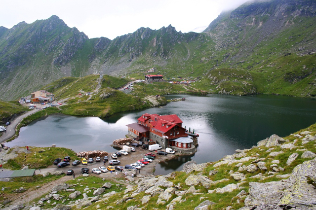 バレア湖 - Lago Bâlea | Secret World Trip Planner