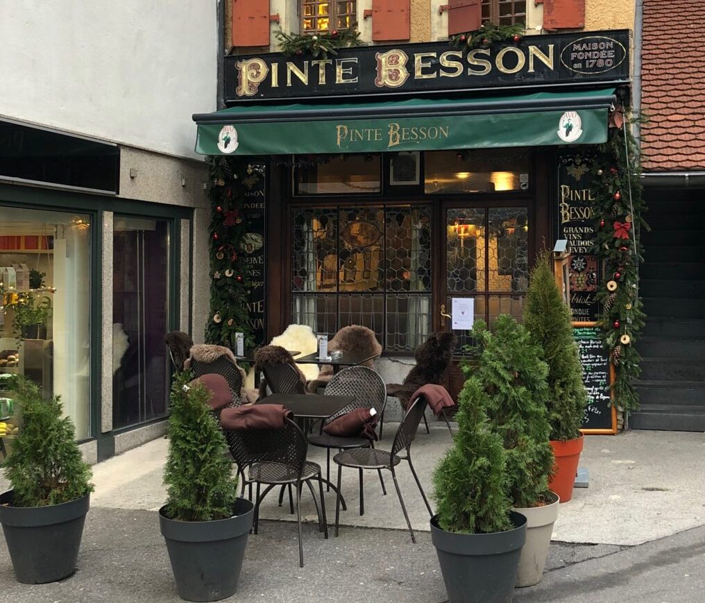 Historiska platser: Pinte Besson - Lausanne | Secret World Trip Planner