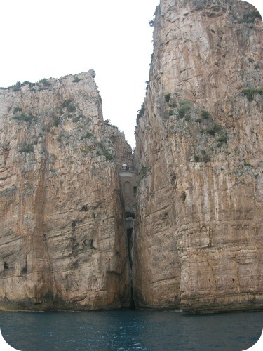 Heiligtum des gespaltenen Berges - Gaeta | Secret World Trip Planner