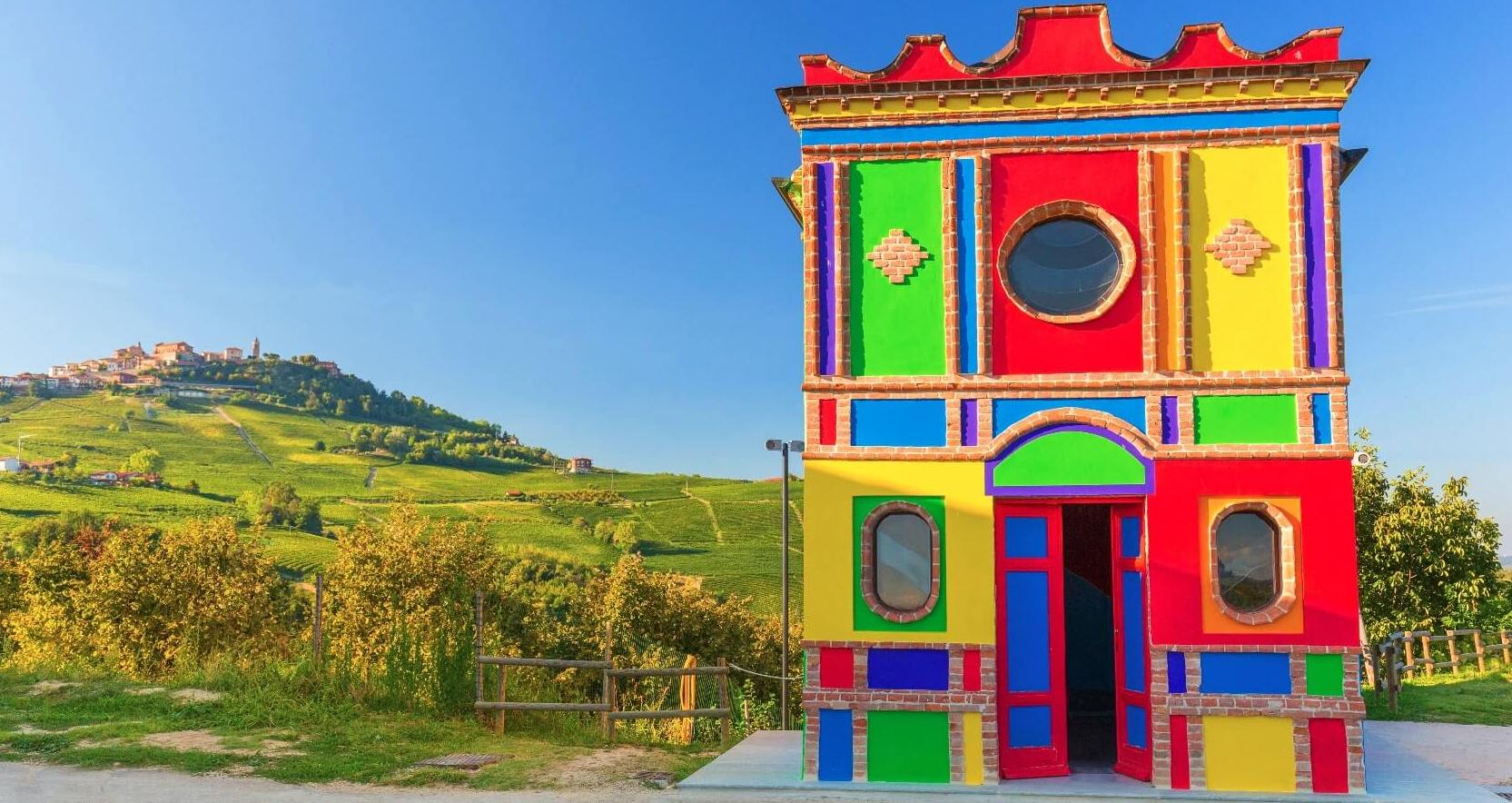 Pobuna boja - La Morra | Secret World Trip Planner