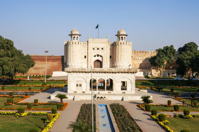 The Lahore Fort  - Lahore | Secret World Trip Planner