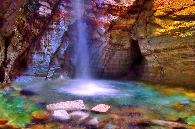 โทรลเคียร์ช - 6440 Elnesvågen | Secret World Trip Planner