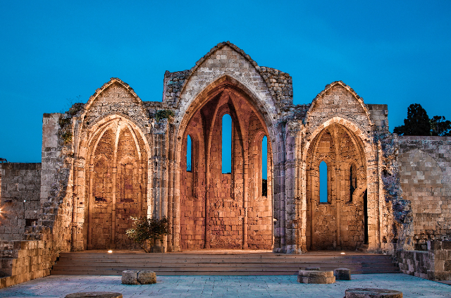 Meie Naine lossis - Rhodos-Stadt | Secret World Trip Planner