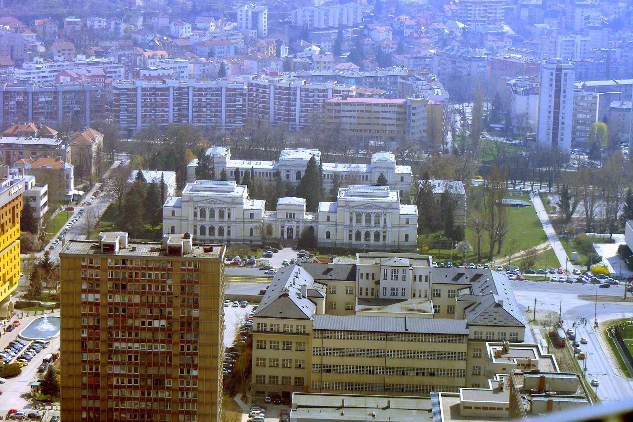 Najvyšší mrakodrap v Sarajeve: veža Avaz - Sarajevo | Secret World Trip Planner