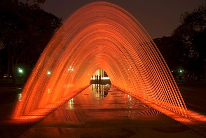 מנהרת ההפתעות. - Cercado de Lima | Secret World Trip Planner