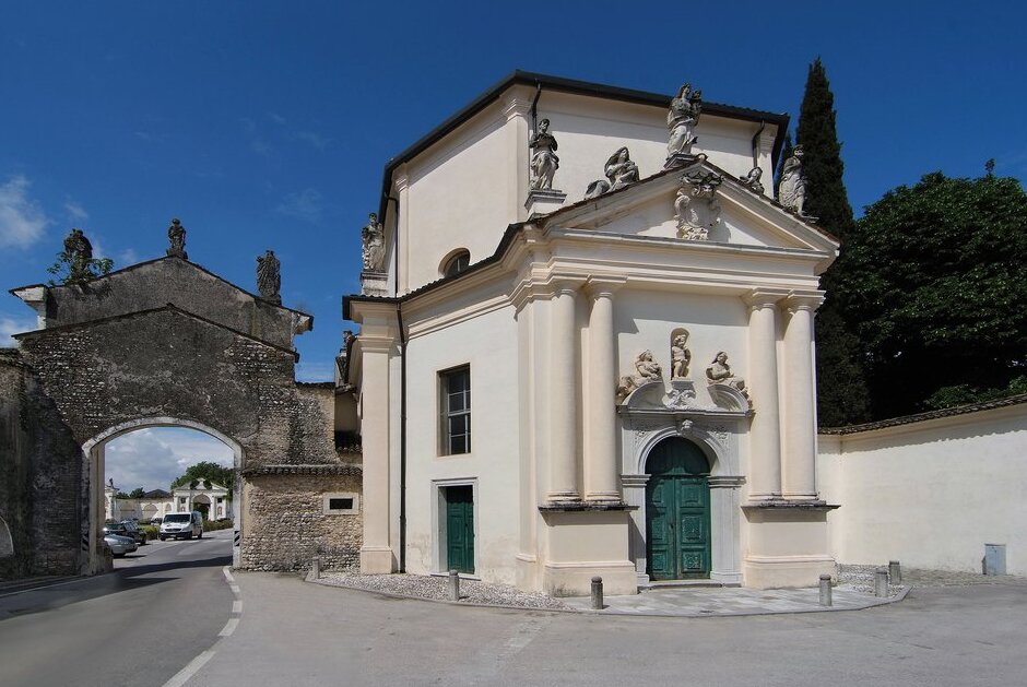 Passariano / chapel ya St Andrew ya Mtume - Passariano | Secret World Trip Planner