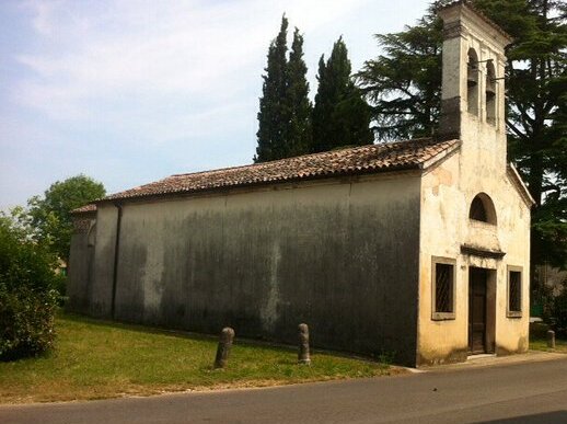 Rivolto -Lonca e La Chiesetta di Santa Cecilia  - Rivolto-lonca | Secret World Trip Planner