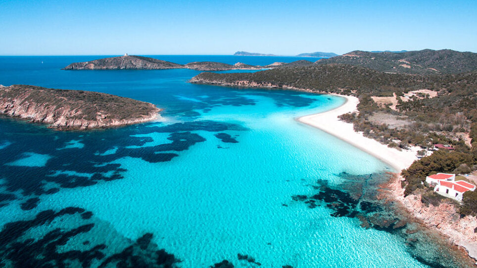 Pláž Tuerredda: Sardinský Karibik - Località Tuerredda | Secret World Trip Planner