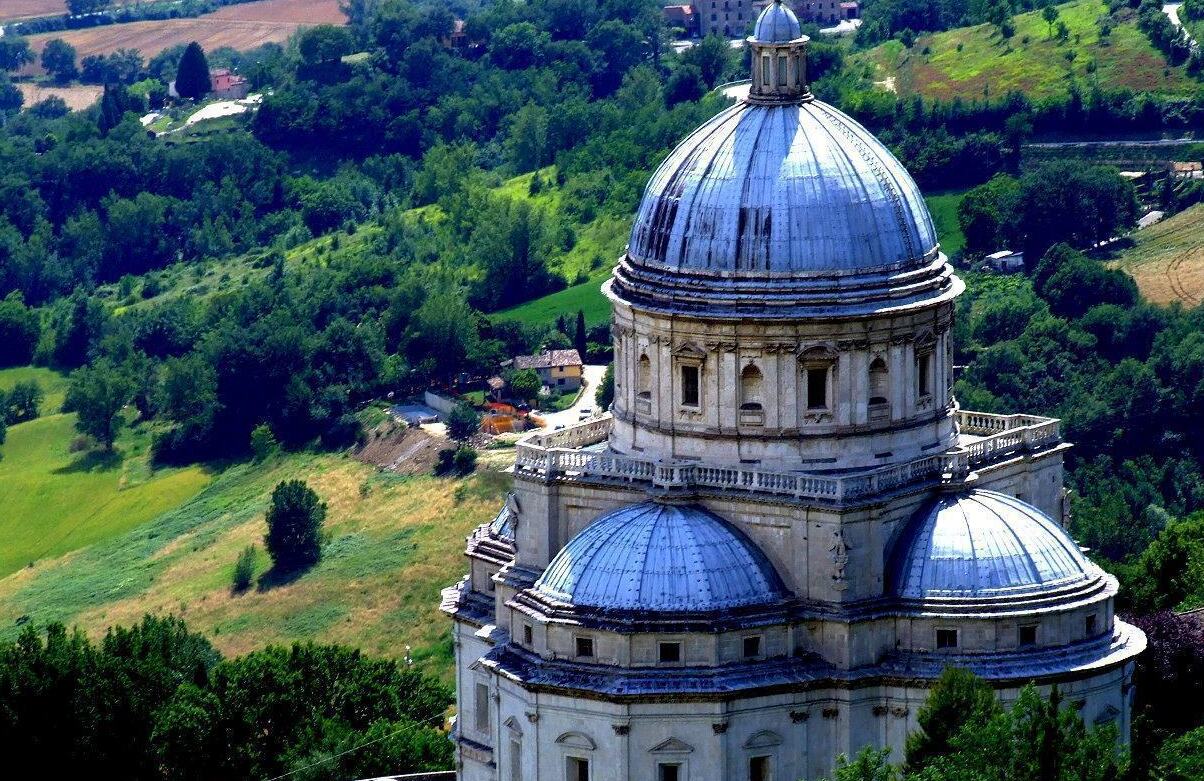 Todi : Tenplua Saint Mary - Todi | Secret World Trip Planner