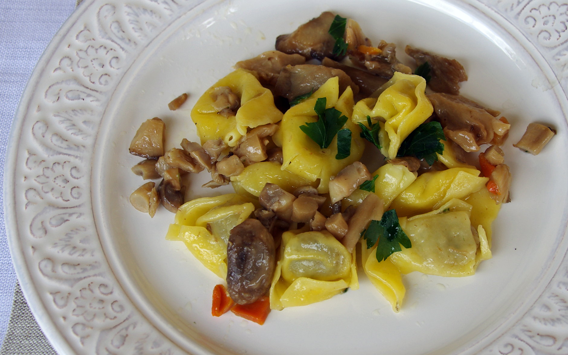 פרארה והקפלאצ ' י די זוקה.  - Ferrara | Secret World Trip Planner