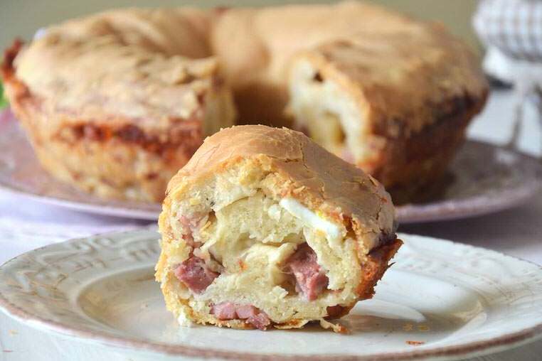 ნეაპოლიტანური Tortano  - Napoli | Secret World Trip Planner