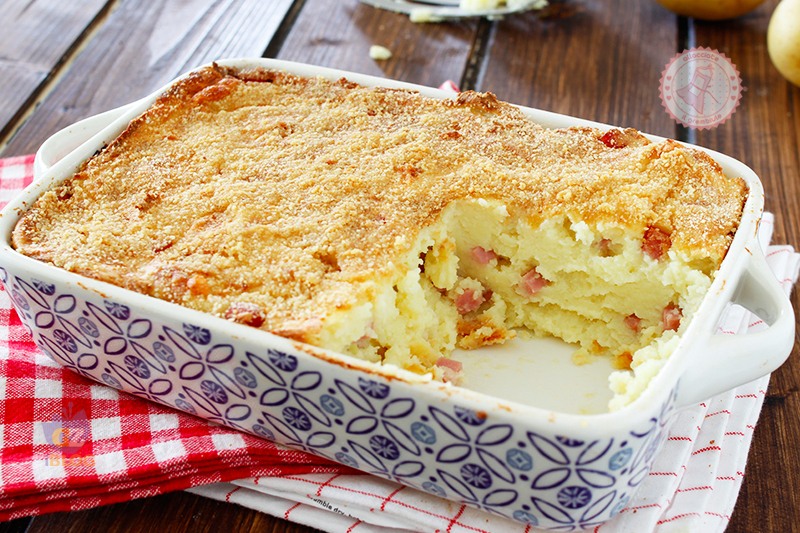 આ બટાકાની બિલાડી (ફ્રેન્ચ gâteau) - Napoli | Secret World Trip Planner