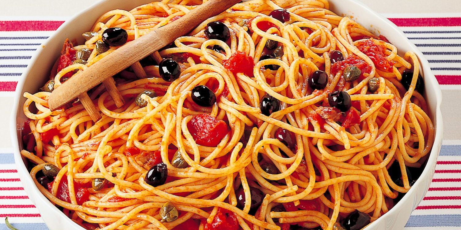 natural na suso, malaking pwet, maliit na suso, malupit, Brown ang buhok - Campania | Secret World Trip Planner