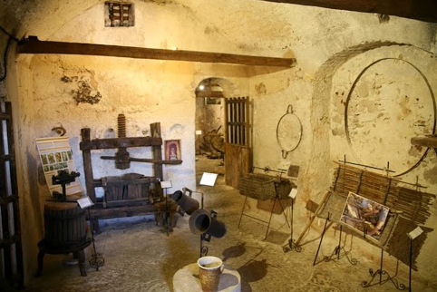 Muzeum Trappeto Maratea - Vico del Gargano | Secret World Trip Planner