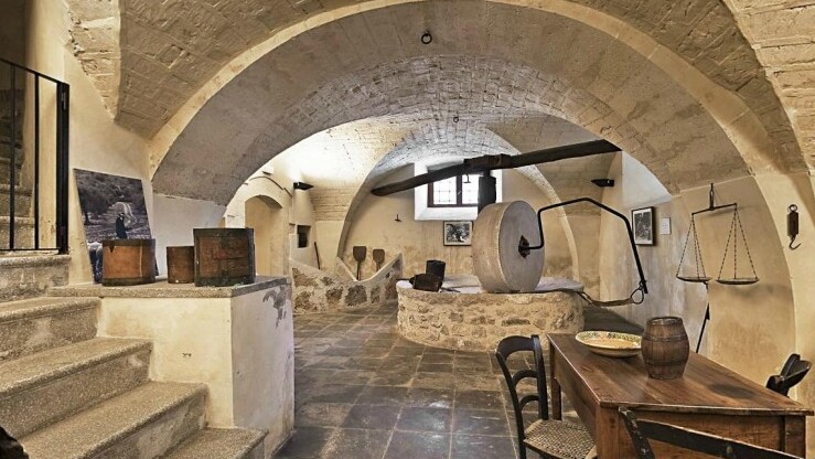 ಸಿಸಿಲಿ / ಮ್ಯೂಸಿಯೊ dell ' olio di Palazzo Montesano - Chiaramonte Gulfi | Secret World Trip Planner