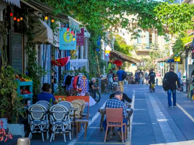 他的名字叫泽德克 - Tel Aviv | Secret World Trip Planner