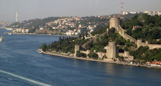 Rumeli Hisari - Yahya Kemal Cd. | Secret World Trip Planner