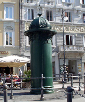 最初の電気小屋