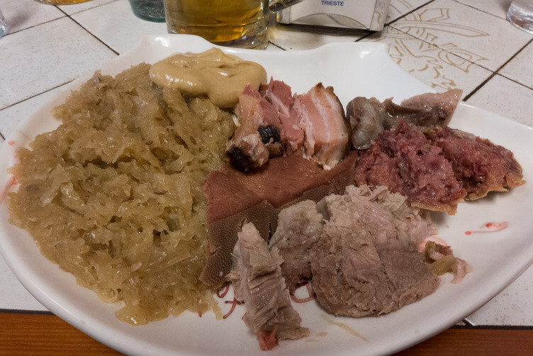 La Porzina coi capuzi - Trieste | Secret World Trip Planner