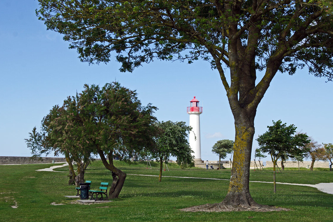 圣马丁德雷灯塔 - Saint-Martin-de-Ré | Secret World Trip Planner